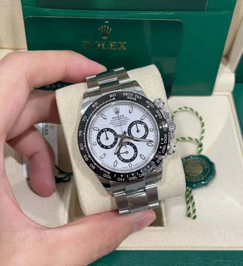 Rolex Cosmograph Daytona 126500LN - Image 2