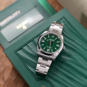 Alternative view of OYSTER PERPETUAL 124300-0005 Series green dial