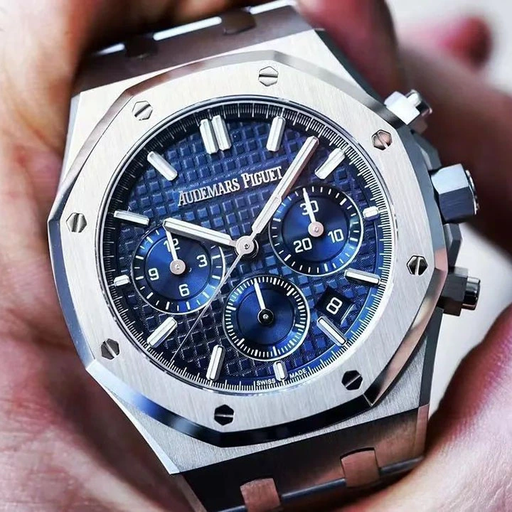 Alternative view of ROYAL OAK SELFWINDING CHRONOGRAPH Ref. 26715ST.OO.1356ST.01